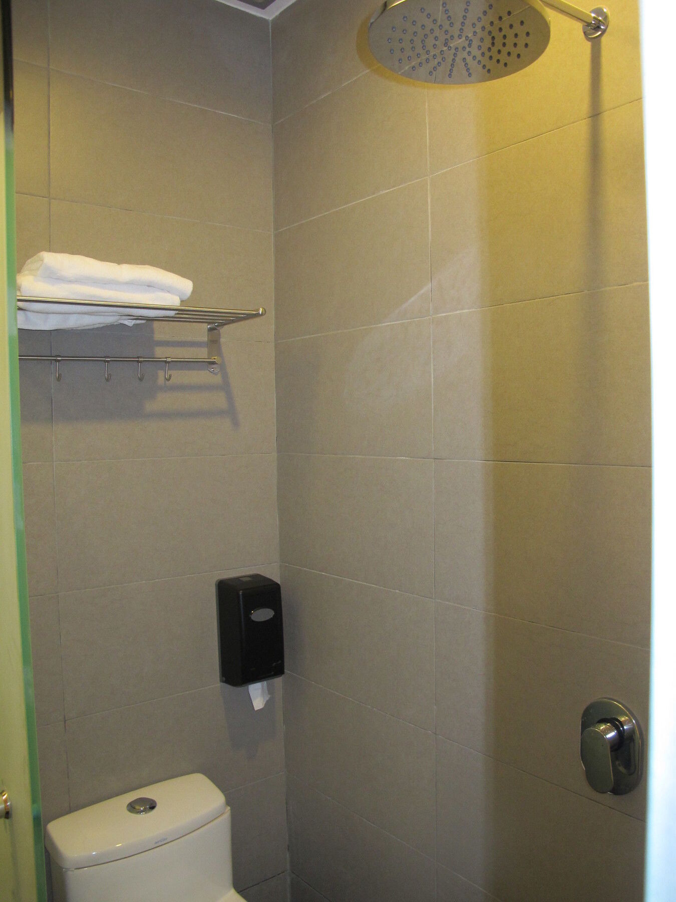 Hotel Austin Paradise - Taman Pulai Utama Скудай Екстериор снимка